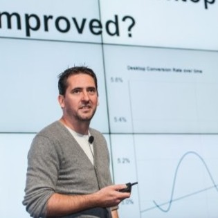 Michel van Luijtelaar Founder at Up Analytics - CRO.CAFE podcast guest